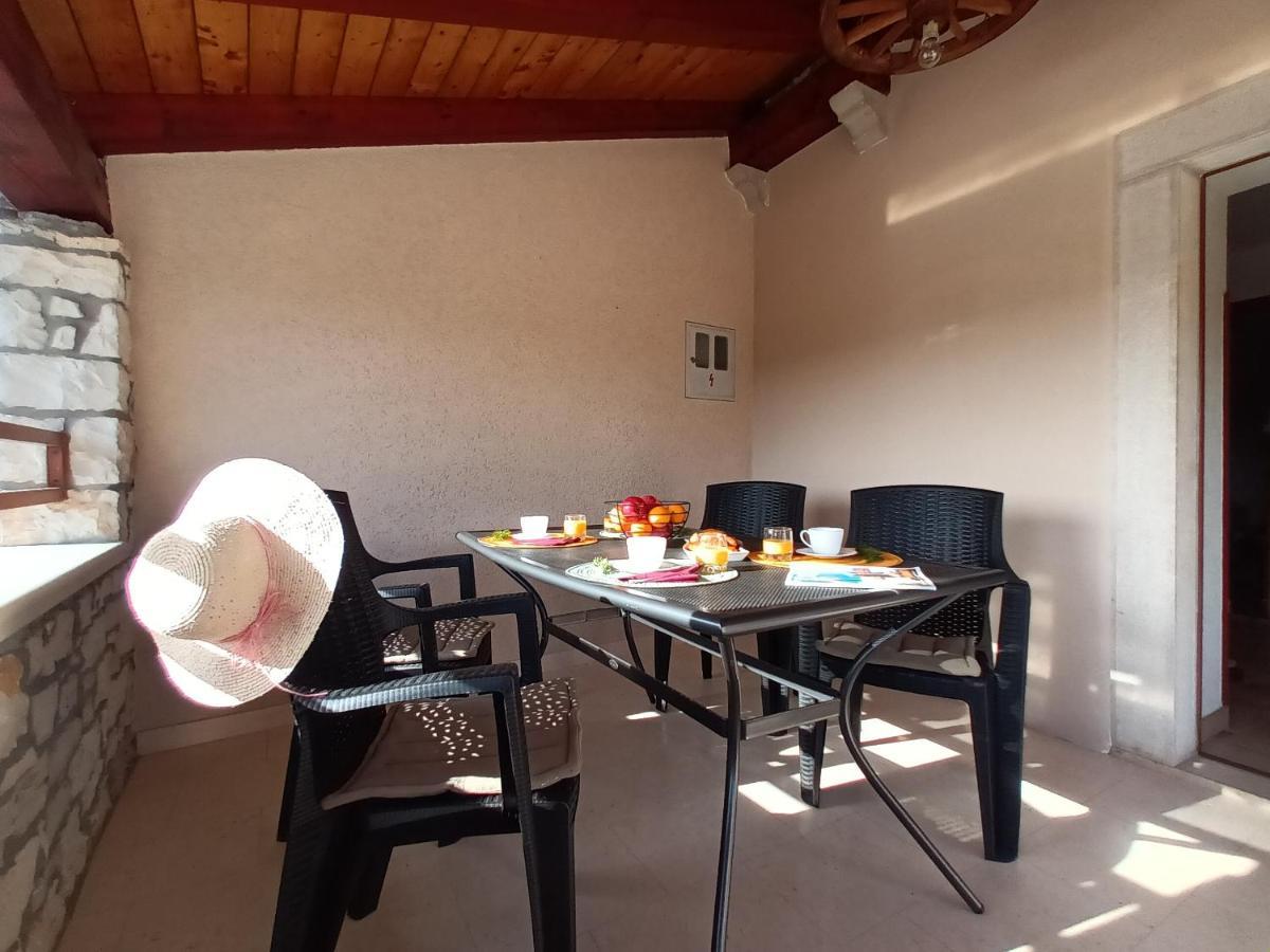 Guesthouse Marija Potpican Экстерьер фото